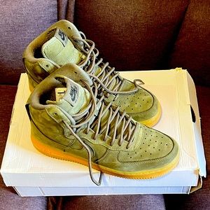 Air Force 1 High Olive